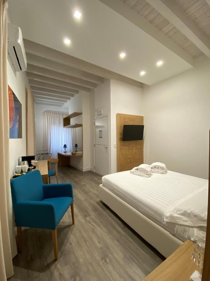 Star Suite Taranto Exteriér fotografie